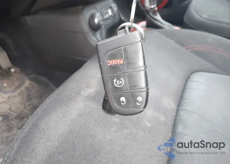 2016 Jeep Renegade Trailhawk z USA, uszkodzony, nr VIN ZACCJBCT0GPD65794